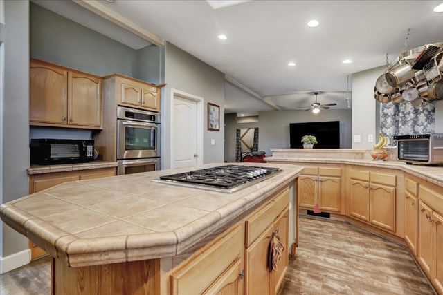 12909 Karlyn Way, Marysville, CA 95901