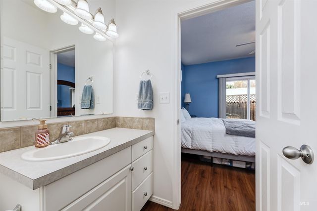 9448 W Granger, Boise, ID 83704