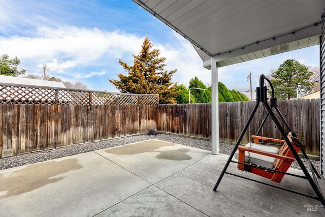 9448 W Granger, Boise, ID 83704