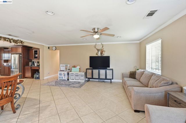 10378 S Priest, French Camp, CA 95231