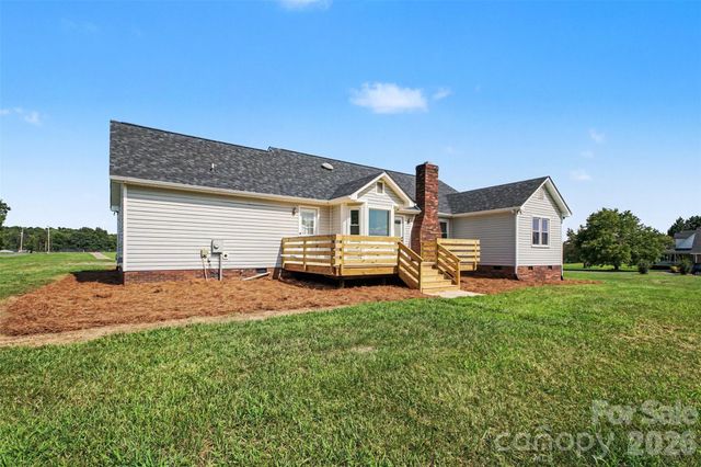 8379 Harvell Road, Stanfield, NC 28163