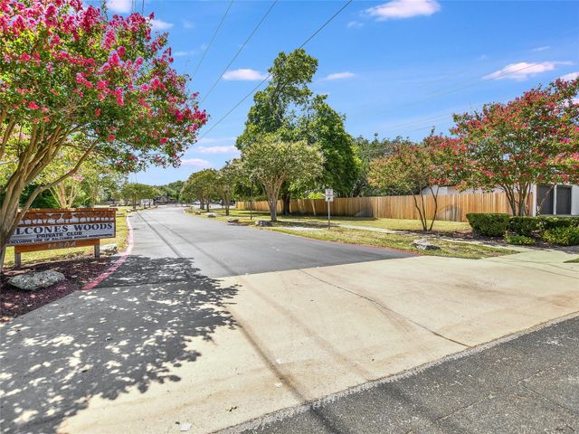 4301 Balcones Woods DR, Austin, TX 78759