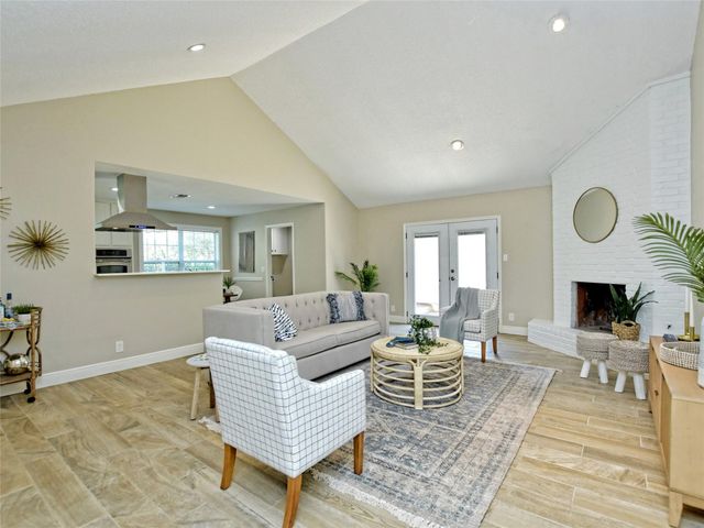 4301 Balcones Woods DR, Austin, TX 78759