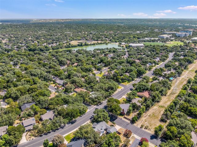 4301 Balcones Woods DR, Austin, TX 78759