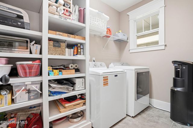 2041 Shelmore Way, Leland, NC 28451