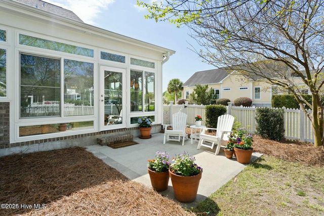 2041 Shelmore Way, Leland, NC 28451