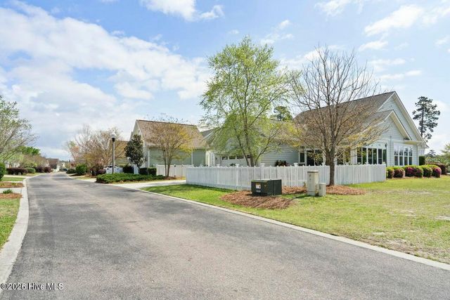 2041 Shelmore Way, Leland, NC 28451