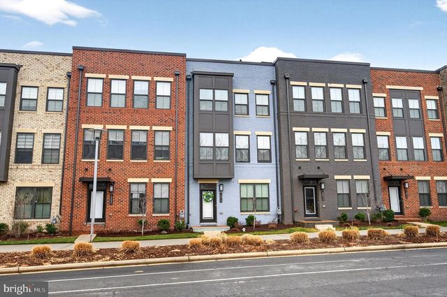 13010 HATTONTOWN SQ, Herndon, VA 20171
