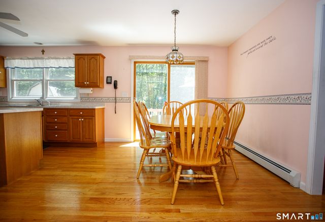 264 North Wawecus Hill Road, Norwich, CT 06360