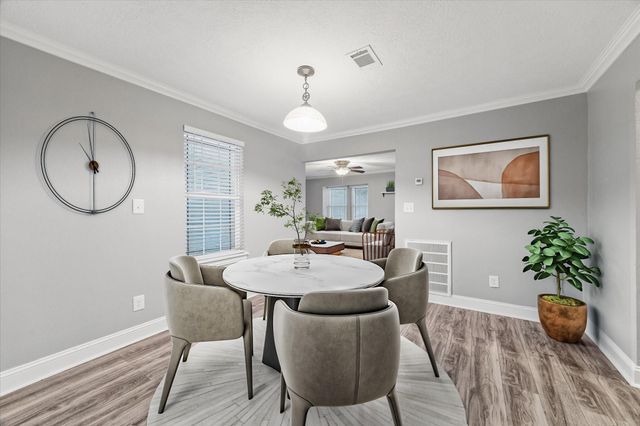 601 W Cleveland Street, Baytown, TX 77520
