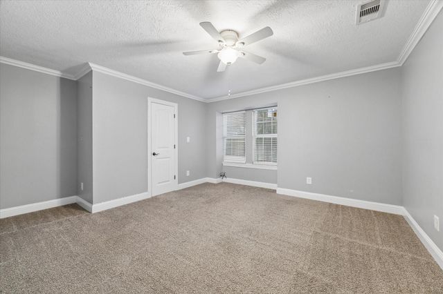 601 W Cleveland Street, Baytown, TX 77520