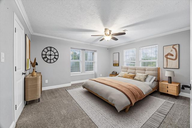 601 W Cleveland Street, Baytown, TX 77520