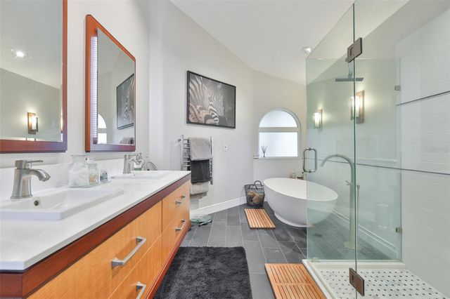 831 SYMPHONY ISLES BOULEVARD, Apollo Beach, FL 33572