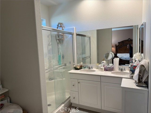 553 Chalakat Court, San Jacinto, CA 92582