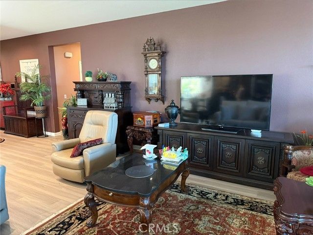 553 Chalakat Court, San Jacinto, CA 92582