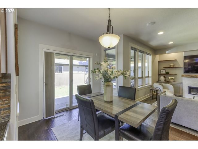 2401 Se EGRET Ave, Salem, OR 97306