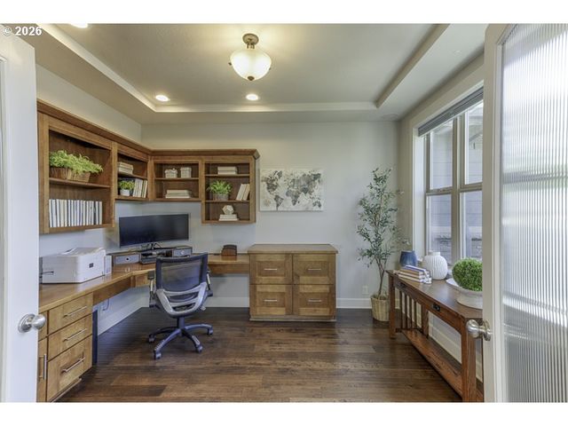 2401 Se EGRET Ave, Salem, OR 97306