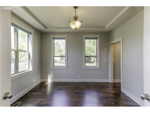 2401 Se EGRET Ave, Salem, OR 97306