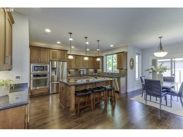 2401 Se EGRET Ave, Salem, OR 97306