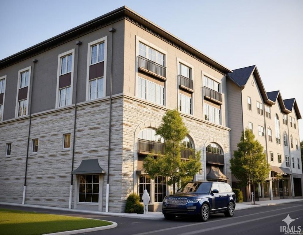 115 N Washington St Unit 203, Bloomington, IN 47408