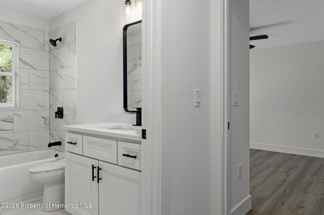 13088 Velvet Scoter Avenue, Brooksville, FL 34614