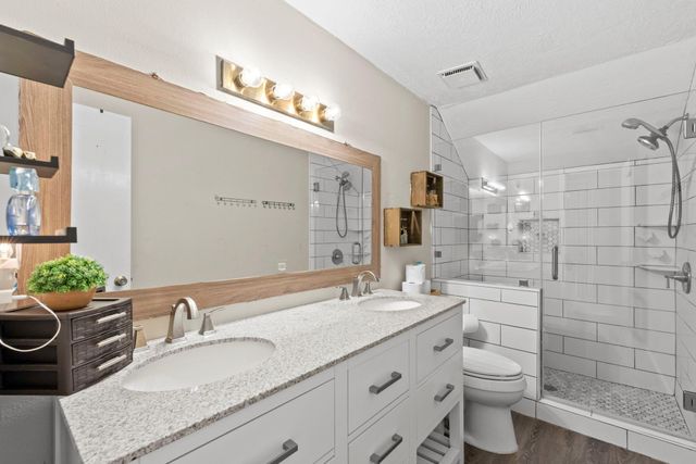 4906 Fairdale Street, Pasadena, TX 77505