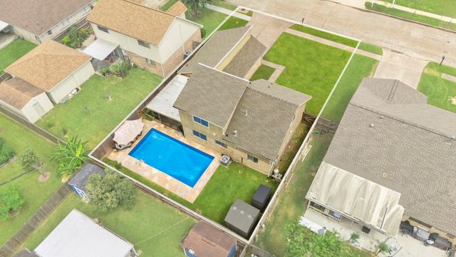 4906 Fairdale Street, Pasadena, TX 77505