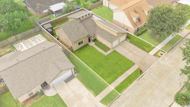 4906 Fairdale Street, Pasadena, TX 77505