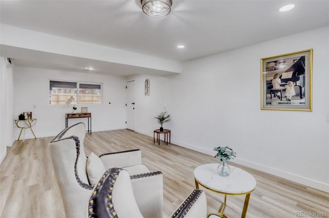 1214 S Pratt Parkway, Longmont, CO 80501