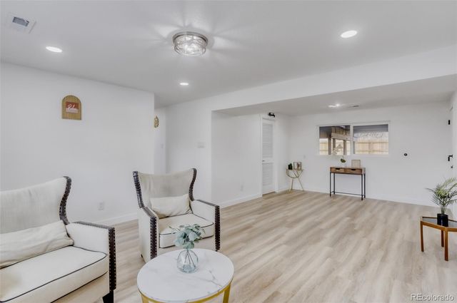 1214 S Pratt Parkway, Longmont, CO 80501