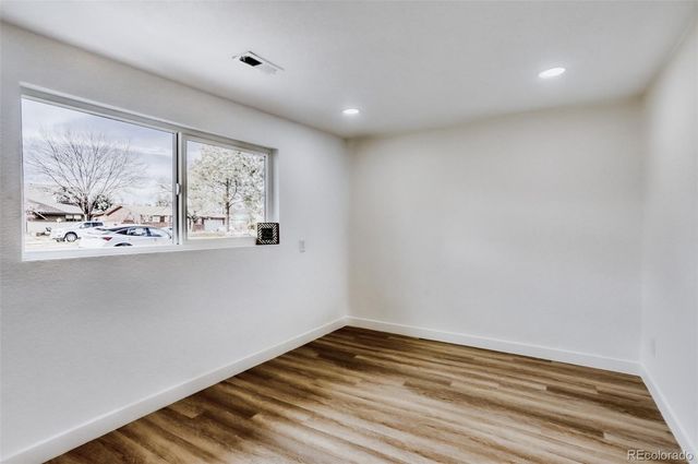 1214 S Pratt Parkway, Longmont, CO 80501