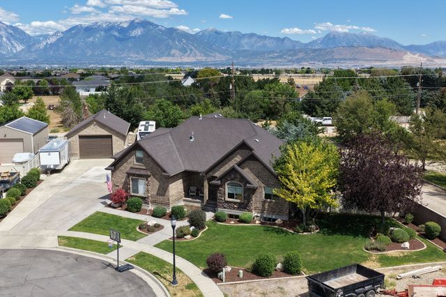 12589 S MAJESTIC HILL CT, Herriman, UT 84096