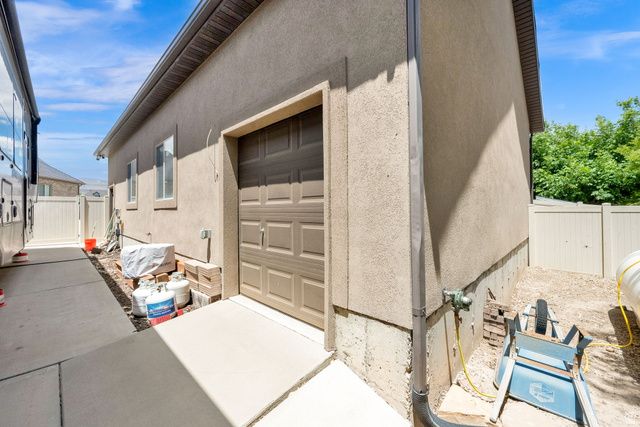 12589 S MAJESTIC HILL CT, Herriman, UT 84096
