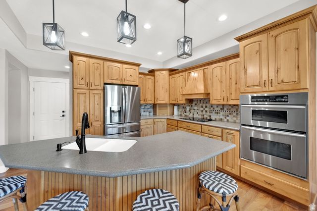 12589 S MAJESTIC HILL CT, Herriman, UT 84096