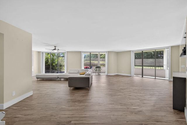 4770 Fountains Drive 104, Lake Worth, FL 33467