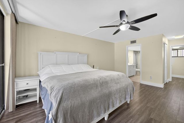 4770 Fountains Drive 104, Lake Worth, FL 33467