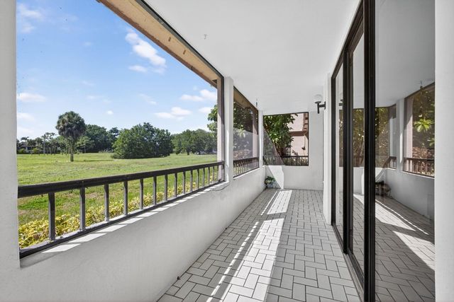 4770 Fountains Drive 104, Lake Worth, FL 33467