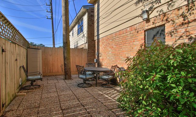 4619 Cashel Glen Drive, Houston, TX 77069