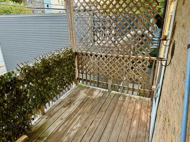 2233 W Shakespeare Avenue 2R, Chicago, IL 60647