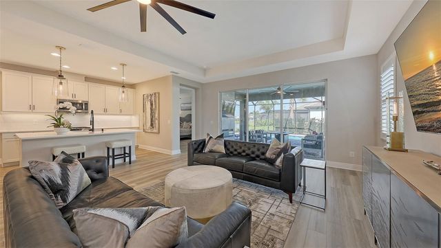 17744 SAVORY MIST CIRCLE, Bradenton, FL 34211