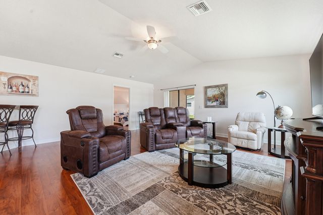 6547 Zapote Court, Fort Pierce, FL 34951