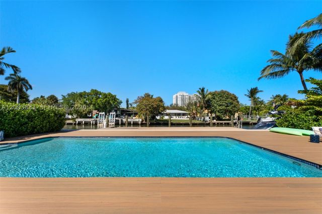 1025 Belle Meade Island Dr, Miami, FL 33138