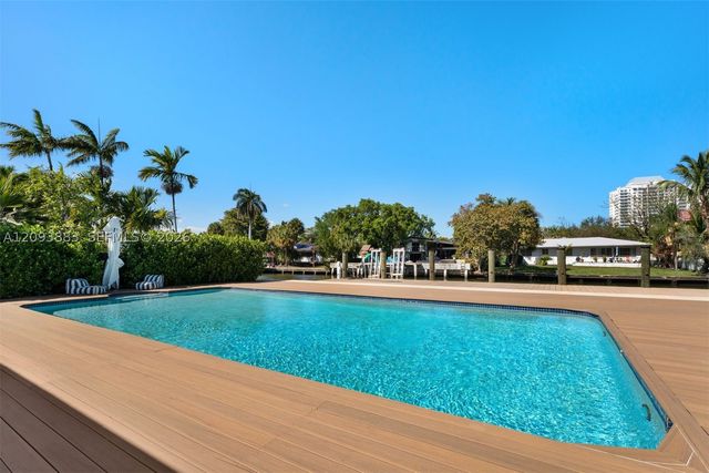 1025 Belle Meade Island Dr, Miami, FL 33138