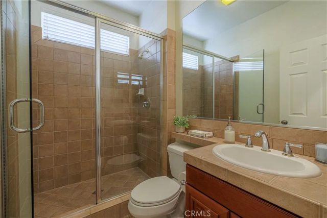 22 Modesto, Irvine, CA 92602