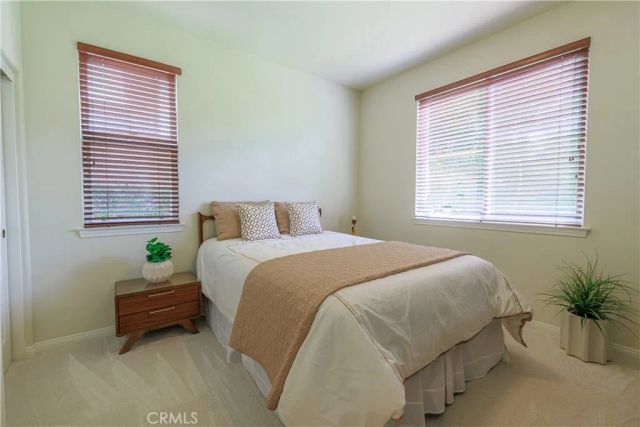 22 Modesto, Irvine, CA 92602