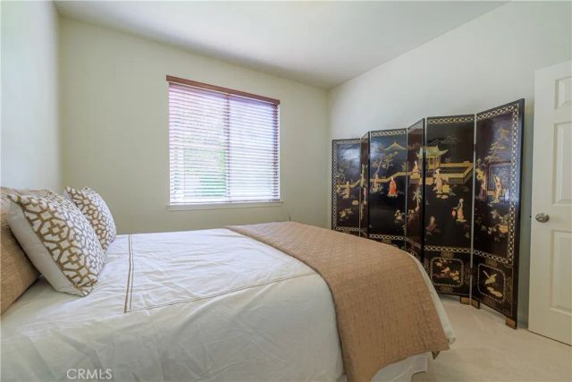 22 Modesto, Irvine, CA 92602