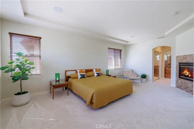 22 Modesto, Irvine, CA 92602