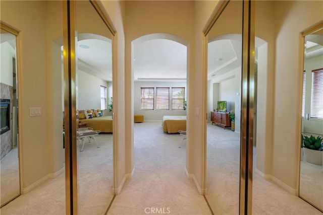 22 Modesto, Irvine, CA 92602