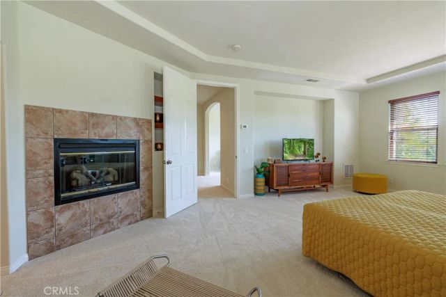 22 Modesto, Irvine, CA 92602