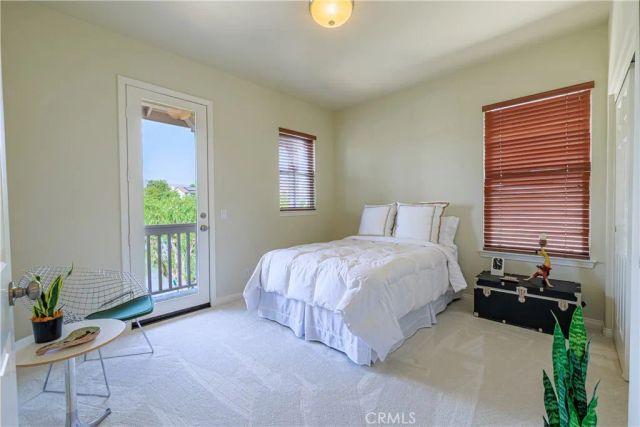 22 Modesto, Irvine, CA 92602